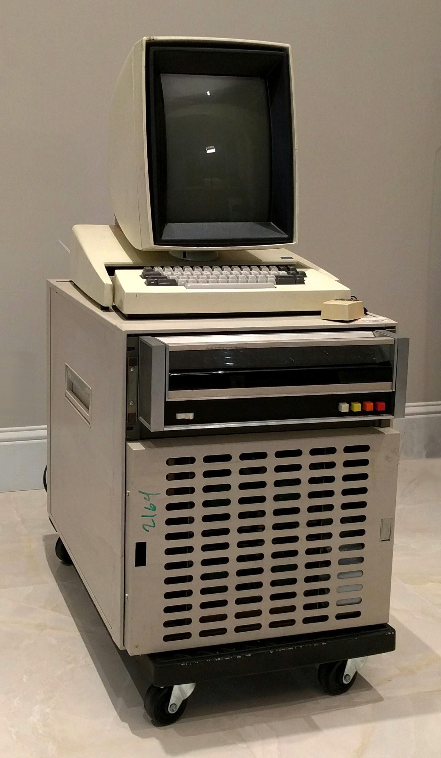 Комп 1. Xerox Alto 1973. Xerox Alto. Xerox PC Alto. Xerox Alto os.