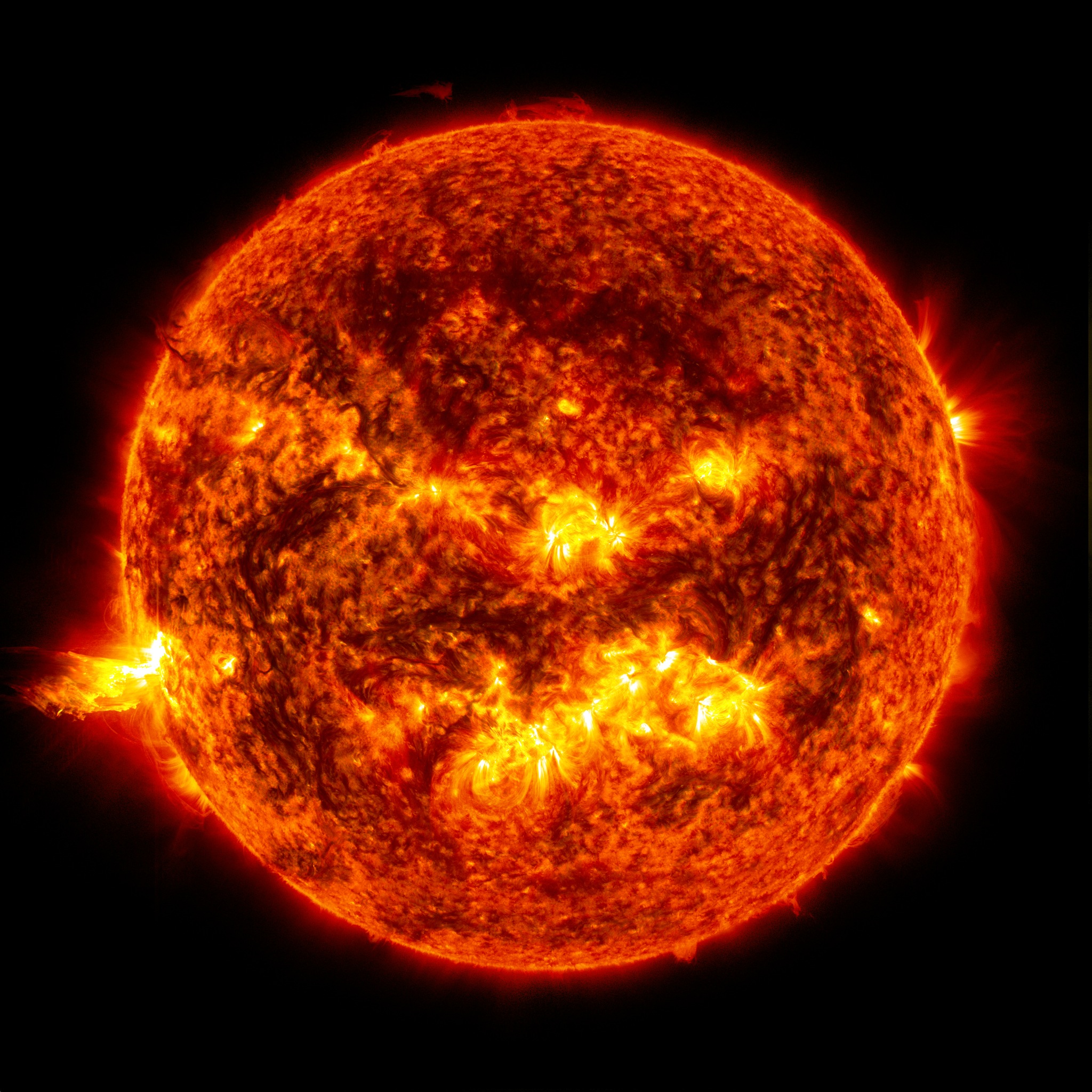 awww.nasa.gov_images_content_756752main_20130620_m2.9flare_orig_full.jpg