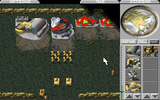 [Скриншот: Command & Conquer]